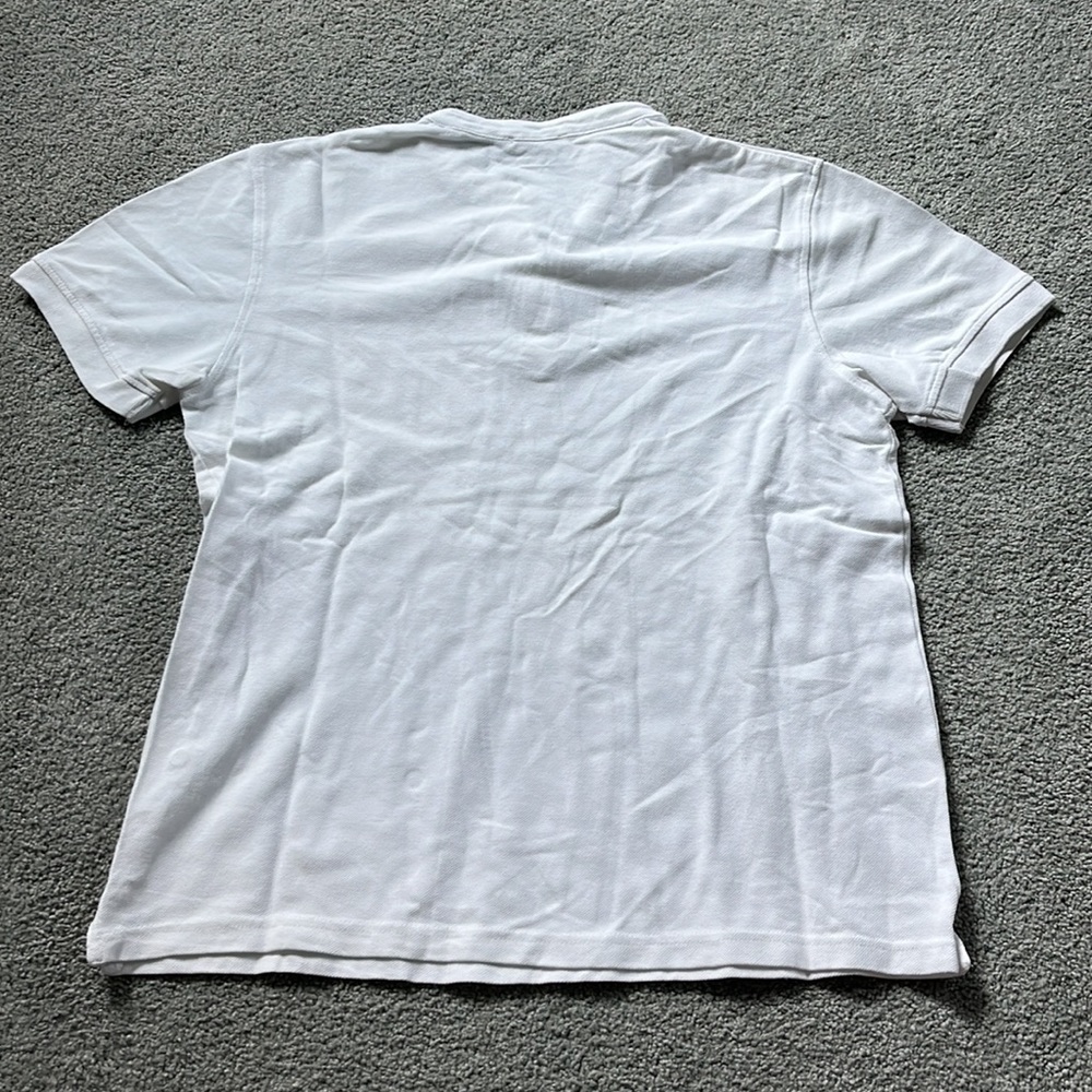 Zara button Tee - Picture 2 of 2